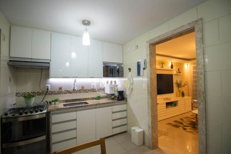 Casa de condomínio para alugar com 150m², 2 quartos e 1 vagaCozinha