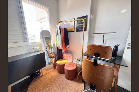 Apartamento à venda com 56m², 2 quartos e 2 vagasQuarto