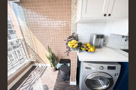 Apartamento à venda com 56m², 2 quartos e 2 vagasÁrea de Serviço