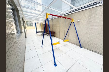 Apartamento à venda com 56m², 2 quartos e 2 vagasÁrea comum - Playground