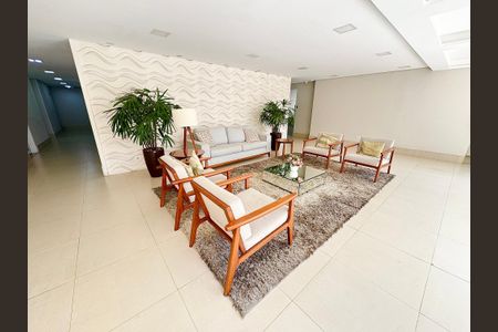 Apartamento à venda com 56m², 2 quartos e 2 vagasHall social
