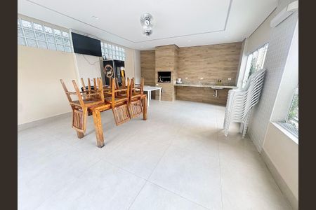 Apartamento à venda com 56m², 2 quartos e 2 vagasÁrea comum - Churrasqueira