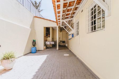 Casa de condomínio à venda com 480m², 5 quartos e 3 vagasÁrea externa