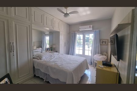 Casa de condomínio à venda com 480m², 5 quartos e 3 vagasQuarto 