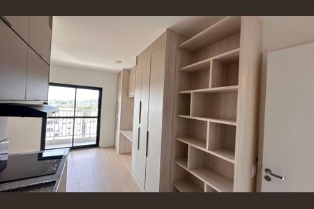 Apartamento para alugar com 1 quarto, 30m² em Santo Amaro, São Paulo