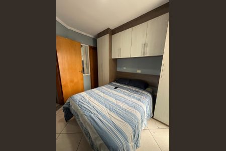 Quarto de apartamento à venda com 2 quartos, 100m² em Vila Vilma, Santo André
