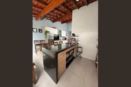 Sala de apartamento à venda com 2 quartos, 100m² em Vila Vilma, Santo André