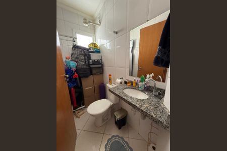Banheiro de apartamento à venda com 2 quartos, 100m² em Vila Vilma, Santo André