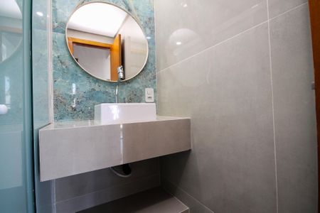 Apartamento para alugar com 59m², 2 quartos e 2 vagasBanheiro