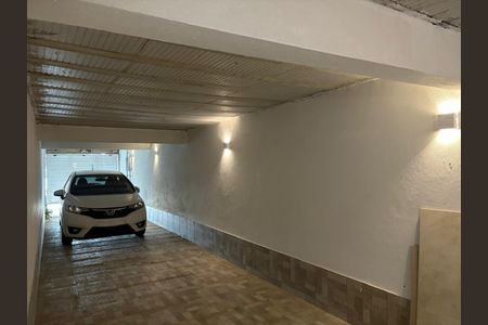 Casa de condomínio à venda com 200m², 3 quartos e 3 vagas Casa de condomínio à venda com 200m², 3 quartos e 3 vagasGaragem