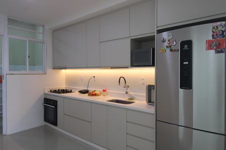 Casa de condomínio à venda com 200m², 3 quartos e 3 vagasCozinha