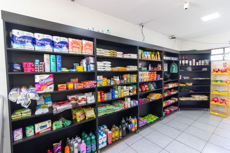 Apartamento à venda com 54m², 2 quartos e 1 vagaMinimercado