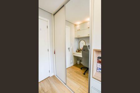 Apartamento à venda com 83m², 3 quartos e 2 vagasQuarto 2