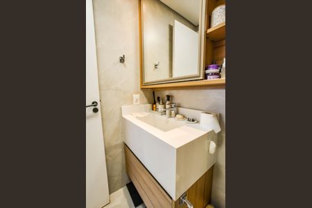 Apartamento à venda com 83m², 3 quartos e 2 vagasBanheiro da Suíte