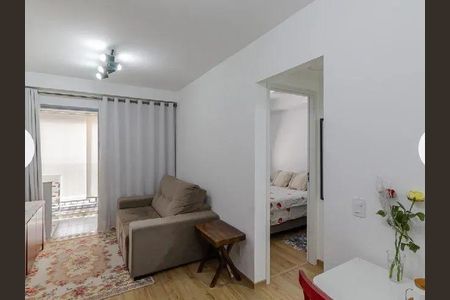 Apartamento à venda com 31m², 1 quarto e sem vaga