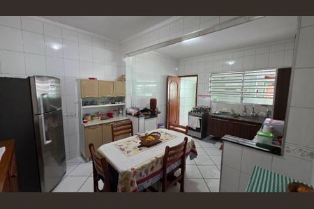 Casa à venda com 3 quartos, 194m² em Jardim Santa Barbara, Guarulhos