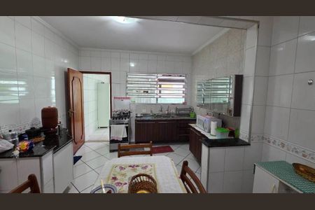 Casa à venda com 3 quartos, 194m² em Jardim Santa Barbara, Guarulhos