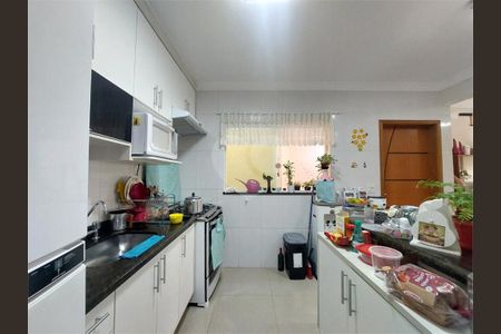 Casa à venda com 3 quartos, 110m² em Jardim Lallo, São Paulo