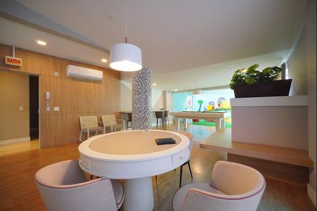 Apartamento para alugar com 70m², 2 quartos e 1 vagaÁrea comum