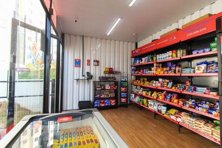 Apartamento à venda com 33m², 2 quartos e sem vagaMini Mercado