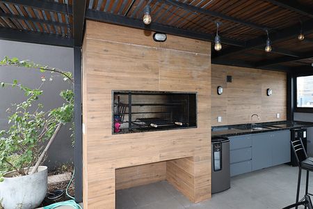 Apartamento à venda com 56m², 2 quartos e 2 vagasRooftop - Churrasqueira
