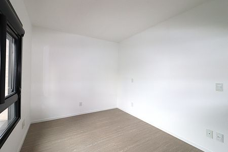 Quarto 1 de apartamento para alugar com 2 quartos, 56m² em Petrópolis, Porto Alegre