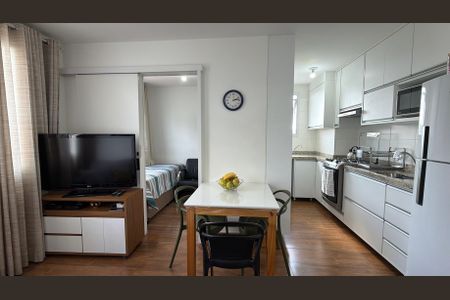 Apartamento à venda com 34m², 2 quartos e sem vaga