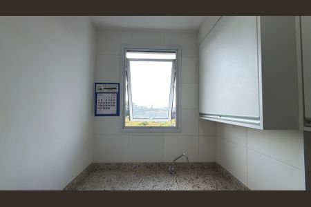 Apartamento à venda com 34m², 2 quartos e sem vaga