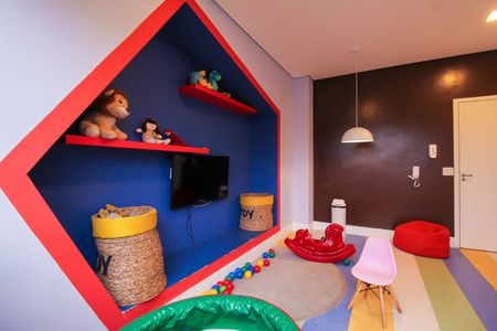 Apartamento à venda com 34m², 2 quartos e sem vaga