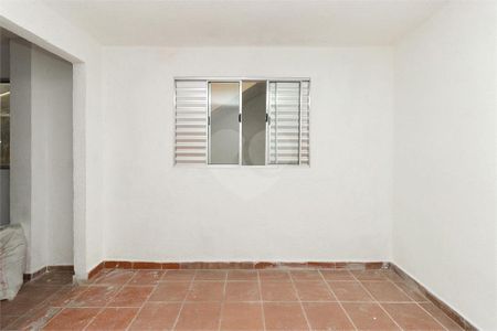 Casa à venda com 3 quartos, 200m² em Parque dos Bancarios, São Paulo