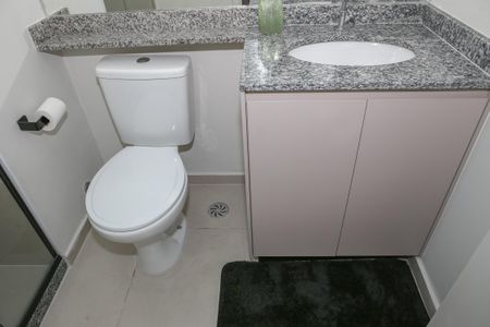 Apartamento para alugar com 31m², 1 quarto e sem vagaBanheiro da Suíte