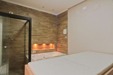 Casa para alugar com 96m², 4 quartos e sem vagaBanheiro
