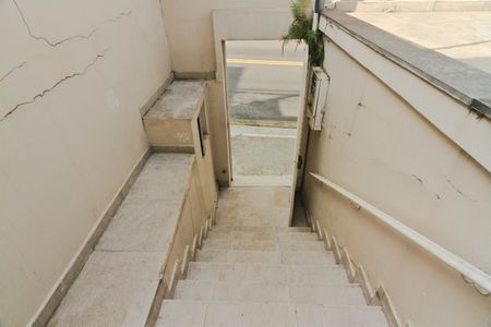 Casa para alugar com 96m², 4 quartos e sem vagaÁrea externa