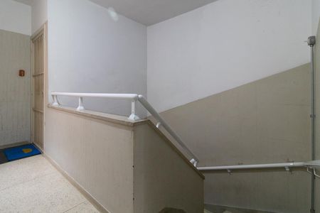 Apartamento para alugar com 50m², 1 quarto e sem vagaEscada