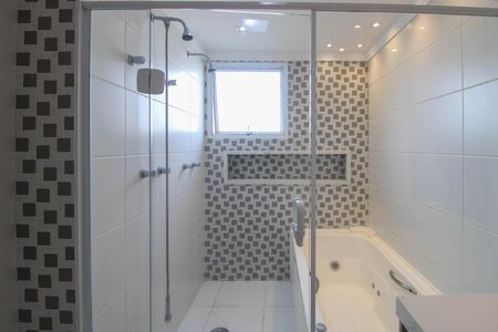 Apartamento à venda com 223m², 5 quartos e 4 vagasBanheiro Suíte 4