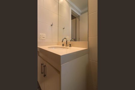 Apartamento à venda com 223m², 5 quartos e 4 vagasBanheiro Suíte 1