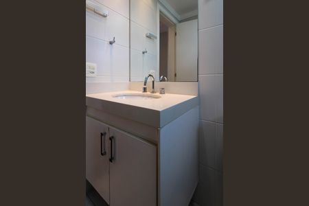 Apartamento à venda com 223m², 5 quartos e 4 vagasBanheiro Suíte 3