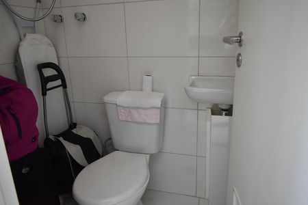 Apartamento à venda com 115m², 2 quartos e 2 vagasBanheiro de serviço