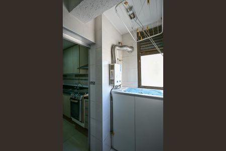 Apartamento à venda com 80m², 2 quartos e 1 vagaÁrea de Serviço 