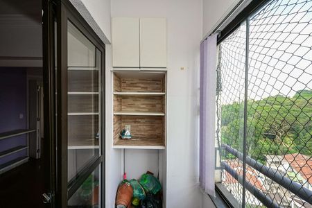Apartamento à venda com 80m², 2 quartos e 1 vagaVaranda