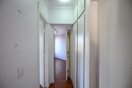 Apartamento à venda com 80m², 2 quartos e 1 vagaCorredor