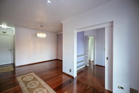 Apartamento à venda com 80m², 2 quartos e 1 vagaSala