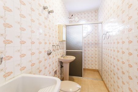 Casa à venda com 500m², 4 quartos e 4 vagas Casa à venda com 500m², 4 quartos e 4 vagasAnexo