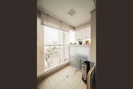 Apartamento à venda com 115m², 2 quartos e 2 vagasVaranda da Suíte 2