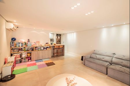 Apartamento à venda com 115m², 2 quartos e 2 vagasSala