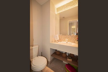 Apartamento à venda com 115m², 2 quartos e 2 vagasLavabo