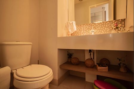 Apartamento à venda com 115m², 2 quartos e 2 vagasLavabo