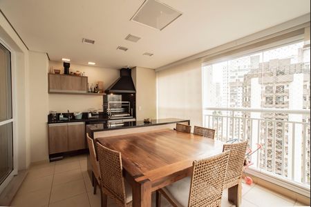 Apartamento à venda com 115m², 2 quartos e 2 vagasVaranda gourmet