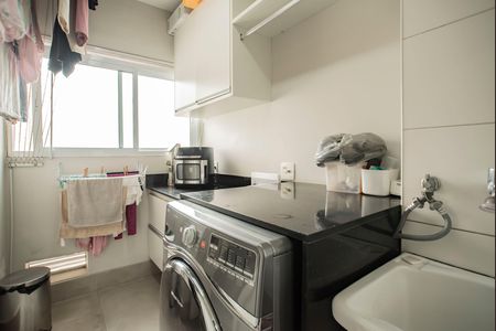 Apartamento à venda com 115m², 2 quartos e 2 vagasÁrea de Serviço