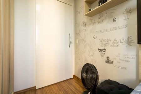 Apartamento à venda com 64m², 3 quartos e 1 vagaQuarto 2